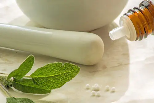 Natural healing with herbs and essential oil